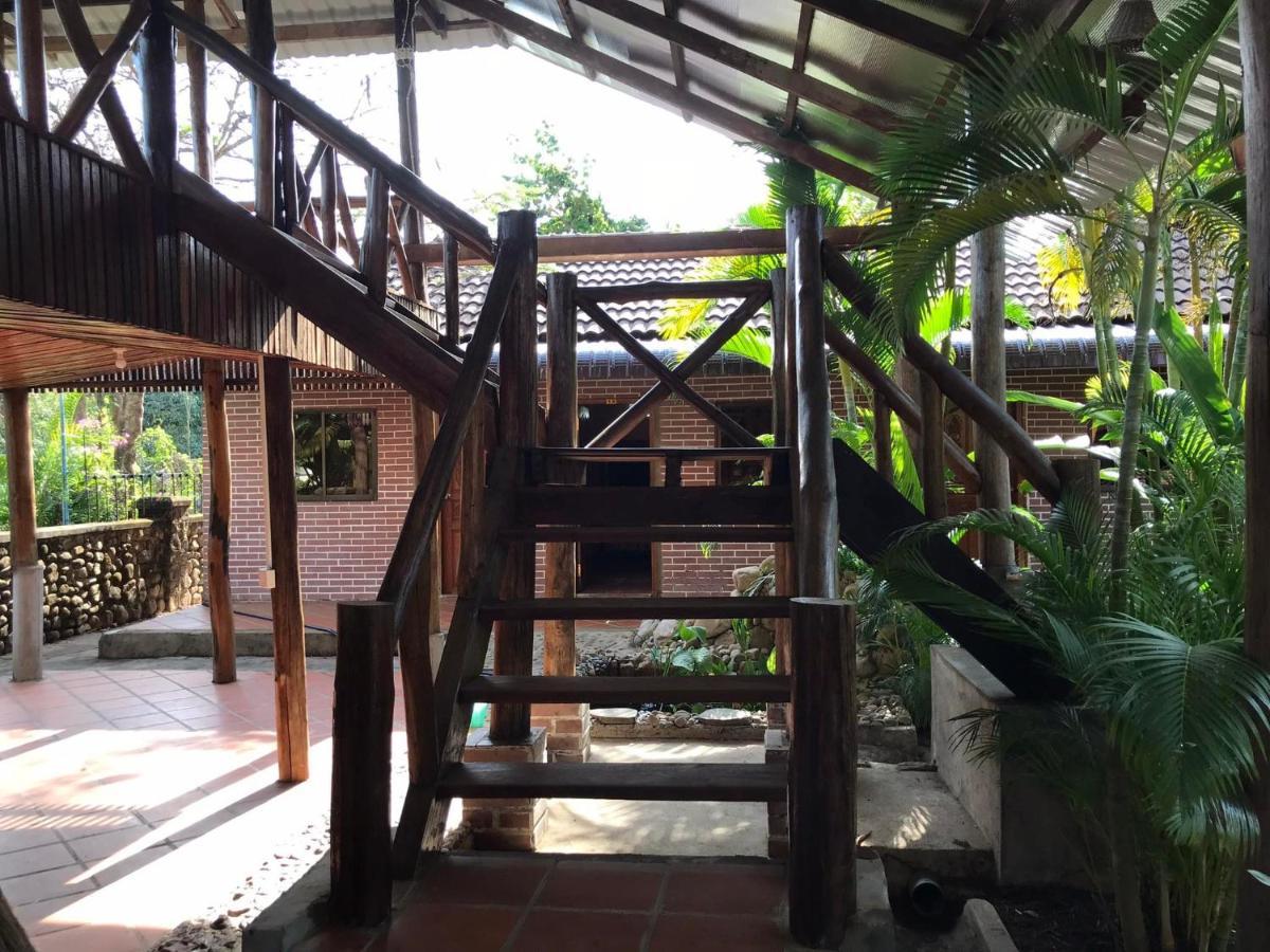 Captain Chim'S Guest House Kep Extérieur photo