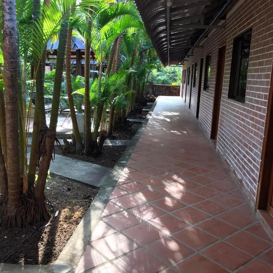 Captain Chim'S Guest House Kep Extérieur photo